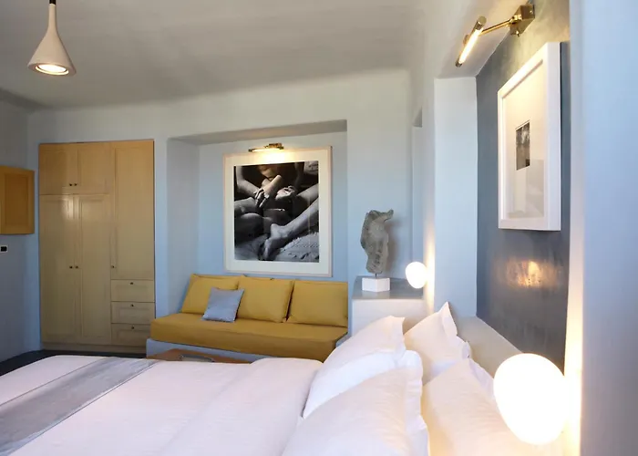 Voreina Gallery Suites
